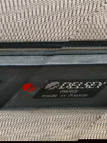 ΧΑΡΤΟΦΥΛΑΚΑΣ DELSEY PARIS (MADE IN FRANCE)