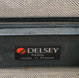 ΧΑΡΤΟΦΥΛΑΚΑΣ DELSEY PARIS (MADE IN FRANCE)