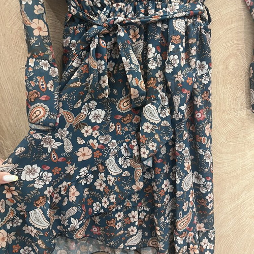 Floral Wrap Dress with Belt like new, petrol color
