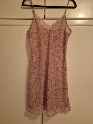 Floral nightdress Marks & Spencer like new, dusty pink cream flowers