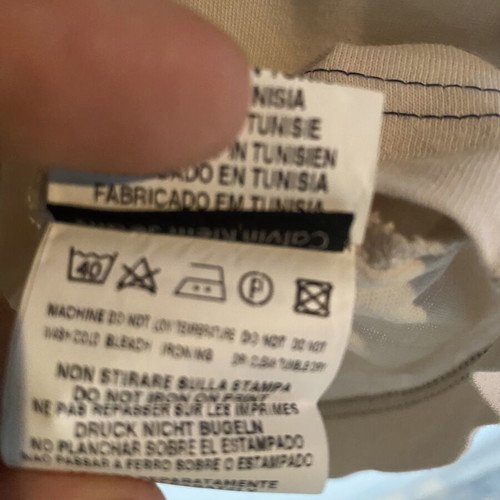 Calvin Klein T-shirt large gray like new