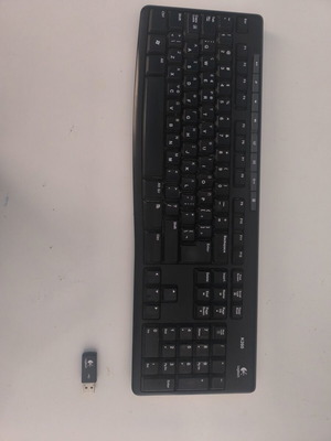 Πληκτρολόγιο Logitech ασύρματο μεταχειρισμένο με φλασάκι και 2 μπαταρίες
