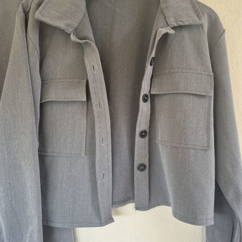 Women's grey two-piece set like new, cropped jacket and wide leg pants