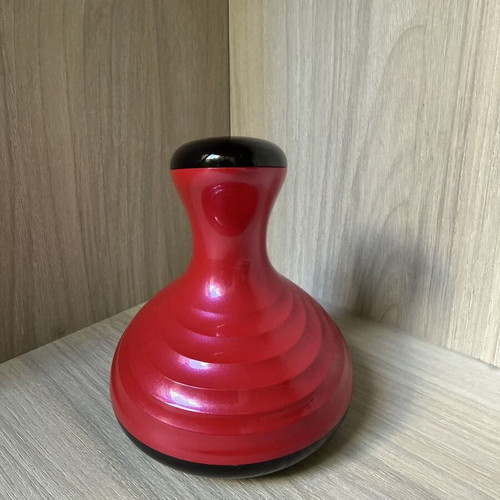 Electric body massage device with cupping and heating