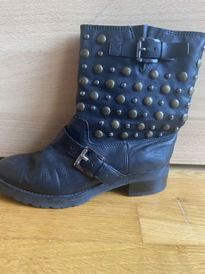 Michael Kors leather ankle boots, black, size US 6M