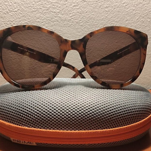 Prime women's tortoiseshell sunglasses, round phantos shape with case