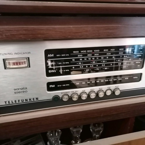 Sound system used for sale as a complete set