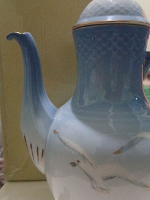 Bing & Grøndahl Seagull porcelain coffee pot vintage Denmark No. 91A