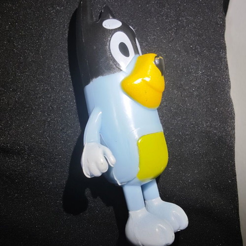 Bluey collection figure used, box only
