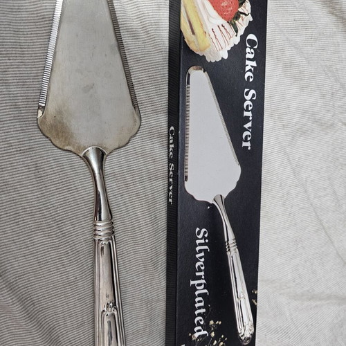 Silver plated cake server used