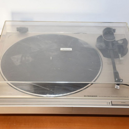 Pioneer PL-2 turntable used with new belt and AT-3600L cartridge