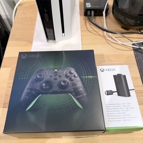 Xbox 20th Anniversary Controller and Battery Pack new