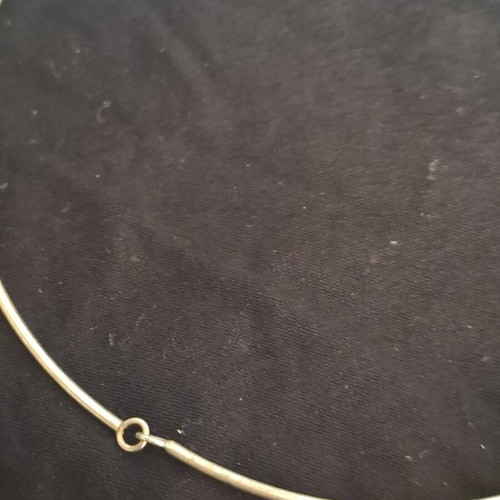 Silver geometric choker necklace with triple pendant like new
