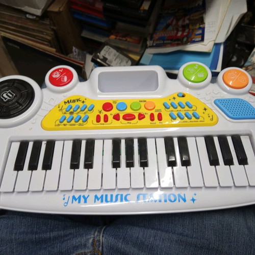My Music Station children's keyboard without microphone