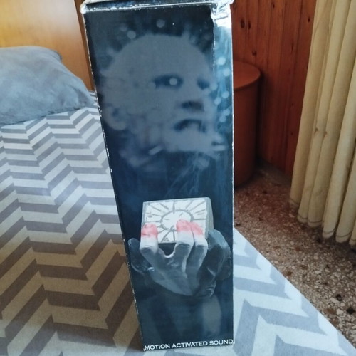 NECA Hellraiser Pinhead 18” empty box used