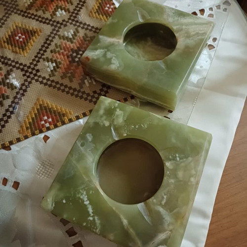 Onyx ashtrays antique set of 2 like new