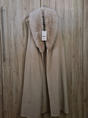 Zara wool premium coat vest with removable fur collar new beige