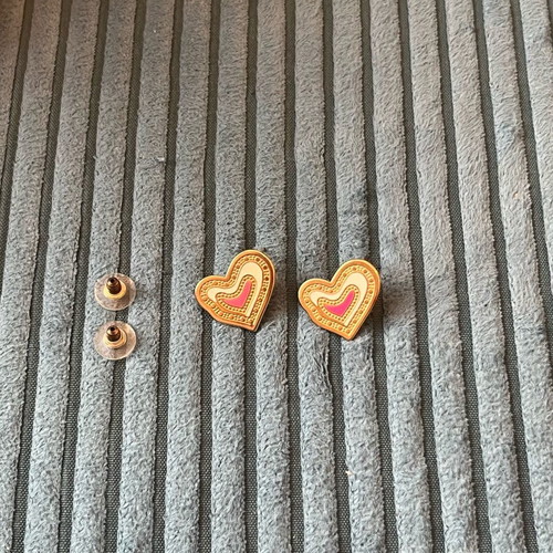Vintage heart-shaped earrings like new, colorful and gold