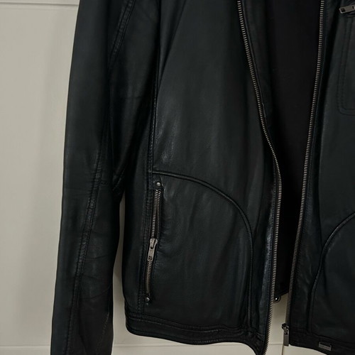 Leather jacket men's like new, size XL