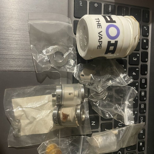 PICO v1 MTL atomizer 2ml like new with many extras
