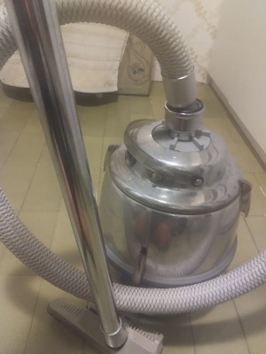 Nilfisk vintage inox professional industrial vacuum cleaner