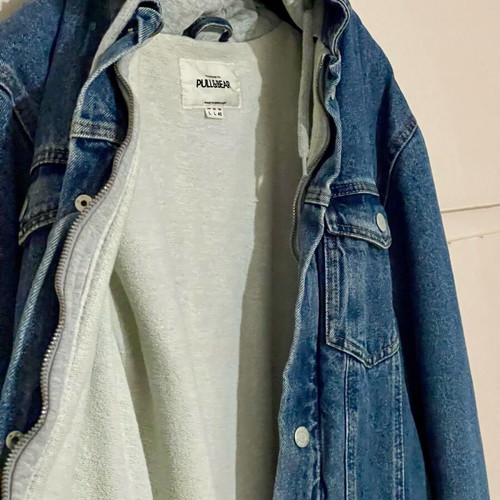 Pull & Bear men's denim jacket with hood like new, gray and blue
