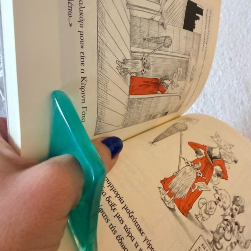 Retro acrylic page holders set of 2, new, pastel colors
