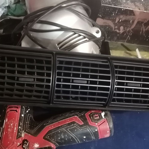 Central air vent used for Audi Volkswagen Passat heating console