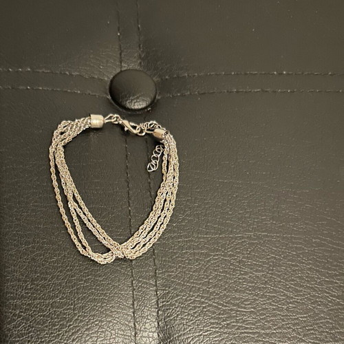 Set of 4 bracelets new, silver
