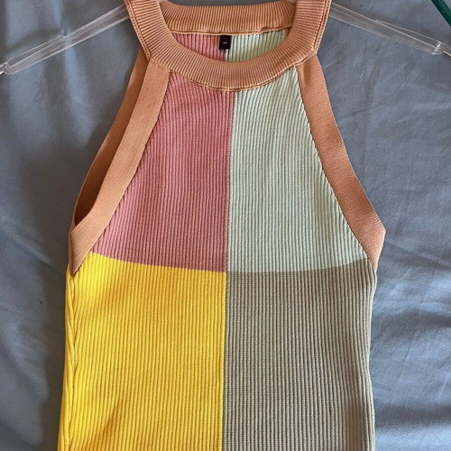 Set of 3 halterneck tops size M