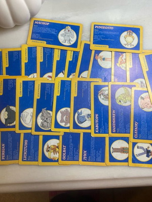 Pokémon special edition cards like new, pack of 28