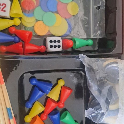 100 Fun Games used in good condition