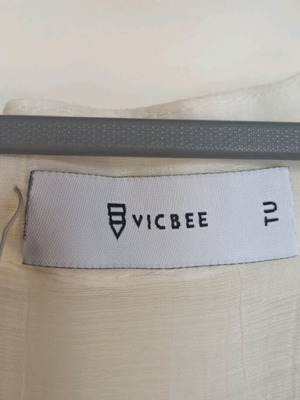 Vicbee Υπόλευκη Ημιδιαφανής Πουκαμίσα με Κεντητά Πουά One Size Καινούργια