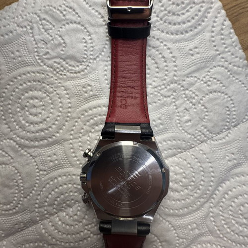 Casio Edifice EFS-S520CBL watch like new, solar powered, black leather strap