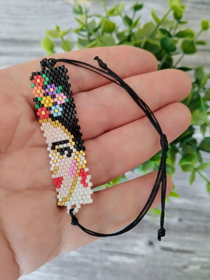 Frida Kahlo miyuki hand bracelet, macrame