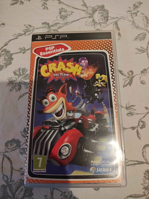 Crash Tag Team Racing PSP game used