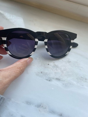Sunglasses like new