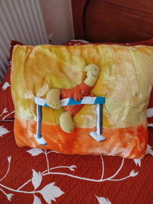 Μαξιλάρι με φιγούρα της Αθηνάς μασκότ των ελληνικών Ολυμπιακών αγώνων καινούργιο