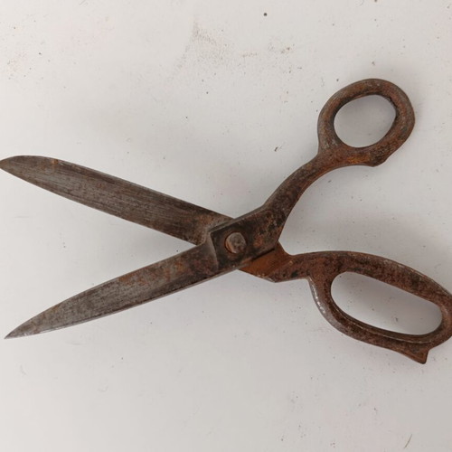 Tailor scissors used, vintage