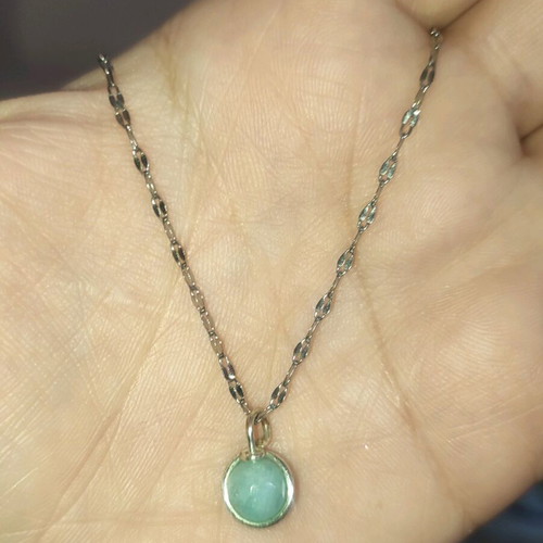 Necklace like new
