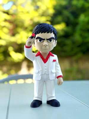 Tony Montana logo figure