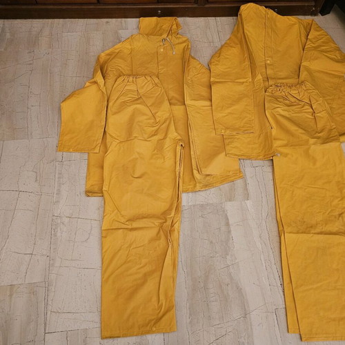Waterproofs new, pack of 2