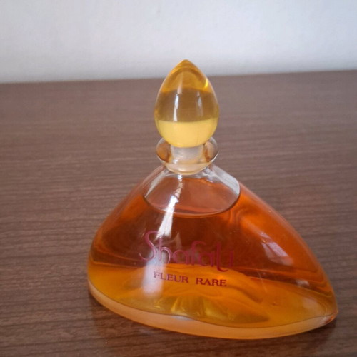 Yves Rocher Shafali Fleur Rare Eau De Perfume 1.7 fl oz like new, vintage