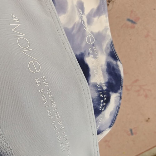 H&M Move cycling leggings set of 2, like new, white and turquoise, size 140 cm