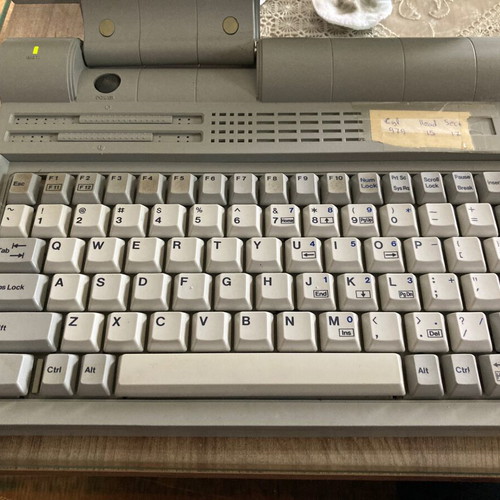 Retro Vintage Laptop Mitac 486 Collectors