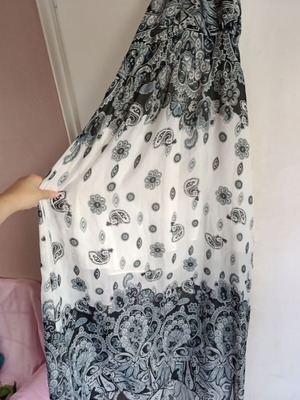 Dress one size used, white and gray