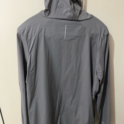 Columbia windbreaker jacket like new, gray, men's size M