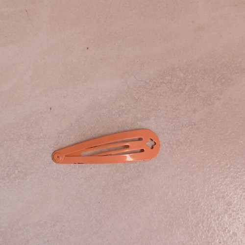 Hair Clip with Perfect Color, New