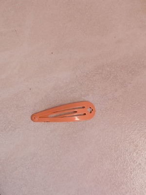 Hair Clip with Perfect Color, New