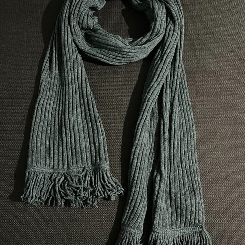 Codello scarf unisex like new, dark gray